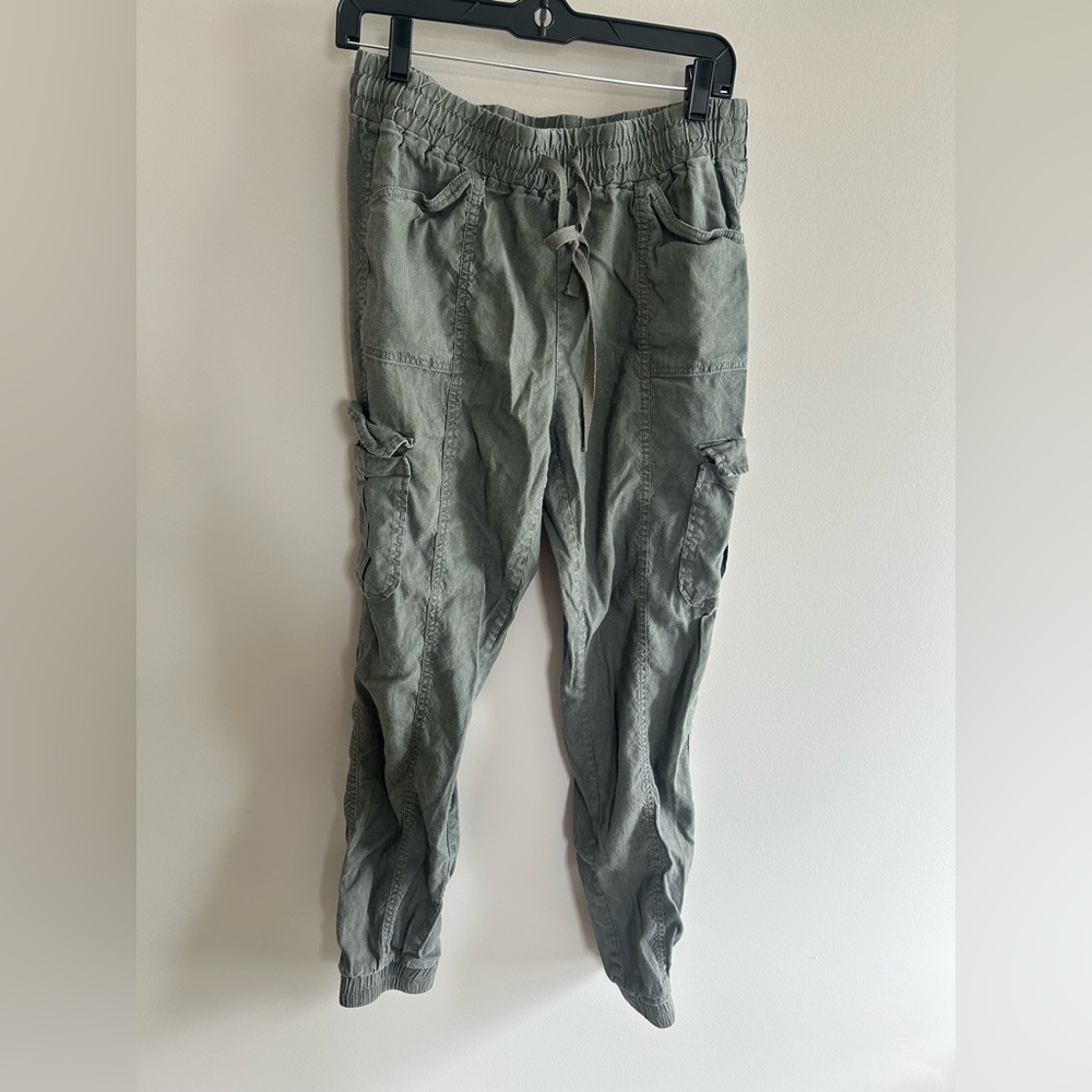 INC International Women’s Cargo Joggers army Green med drawstring elastic waist